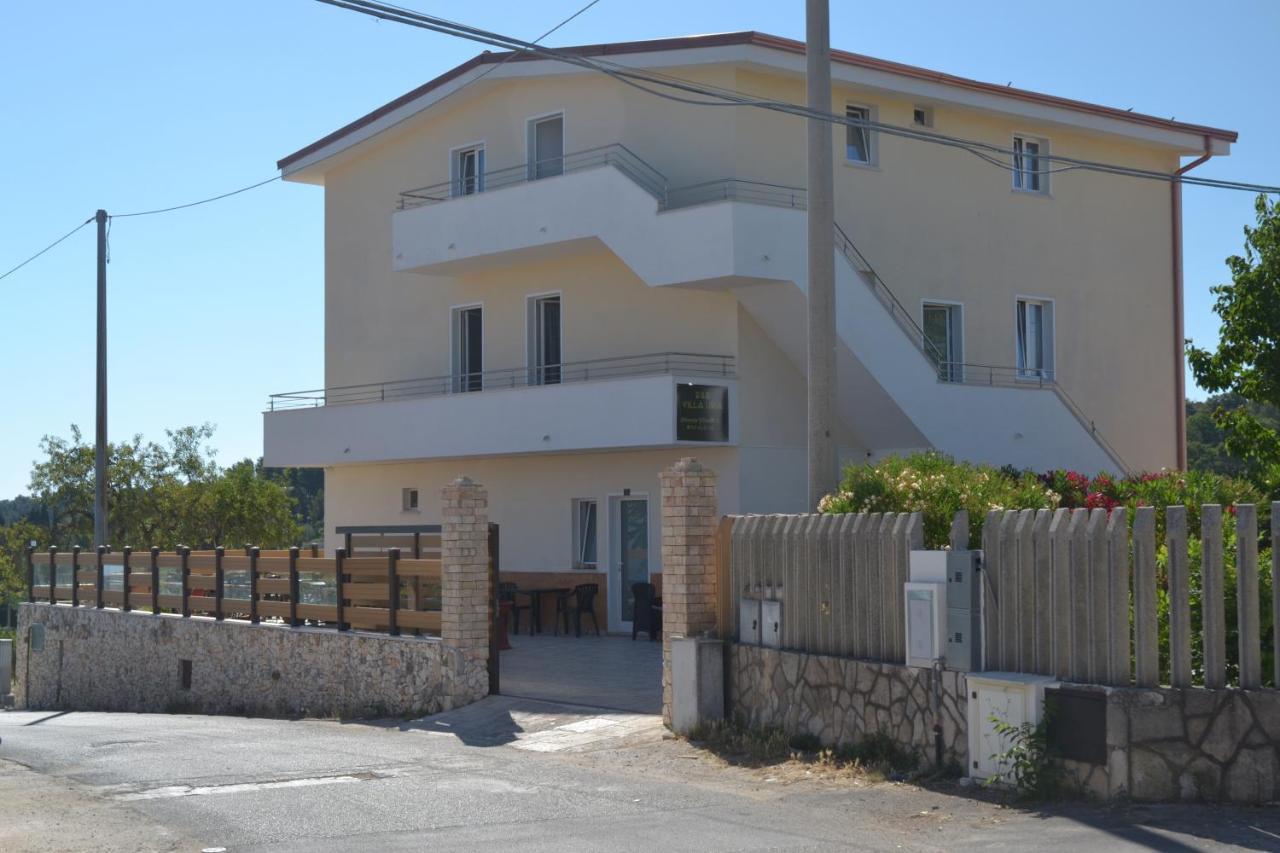 Villa Uria Monolocali Con E Senza Angolo Cottura Ischitella Eksteriør bilde